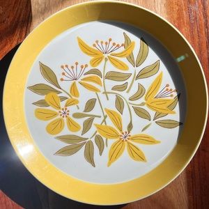 RARE PATTERN 1970s Vintage Mikasa Serving plate pattern “Sunny Glow”